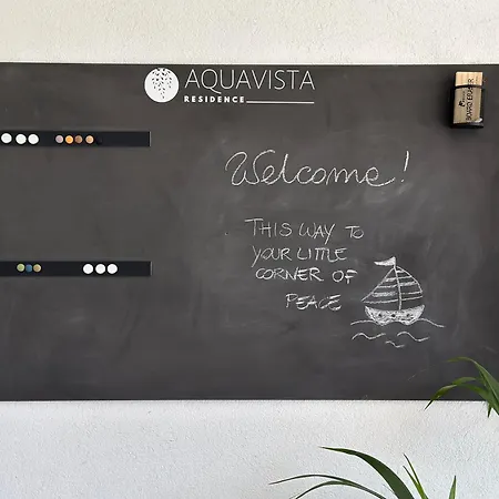 Aquavista - Panoramic Lakefront Penthouses With Pool カステッレット・ソプラ・ティチーノ