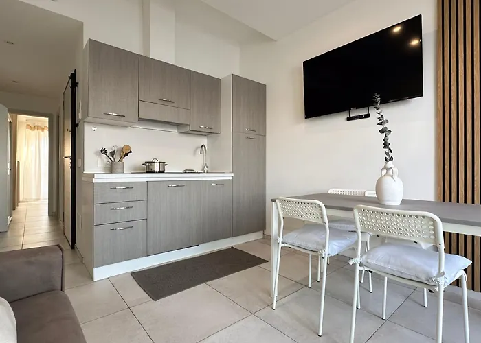 Apartamento Aquavista - Panoramic Lakefront Penthouses With Pool *