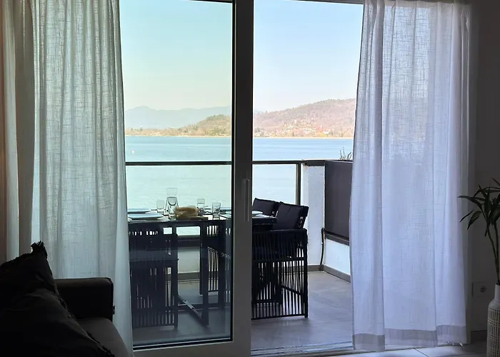 Apartament Aquavista - Panoramic Lakefront Penthouses With Pool Castelletto sopra Ticino